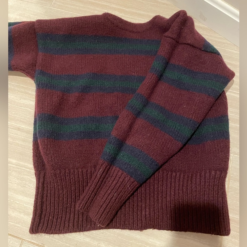 New 100% Wool Crewneck Sweater